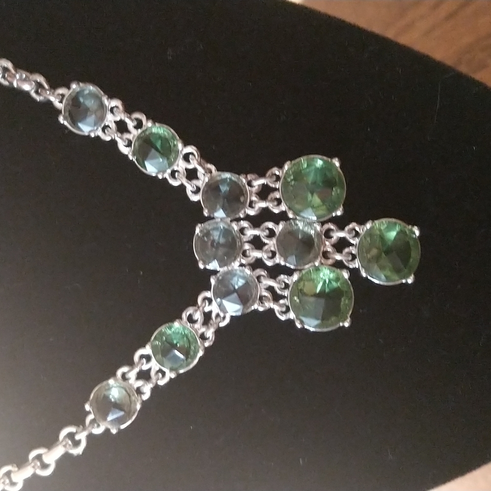 Necklace - Picture 2 of 7